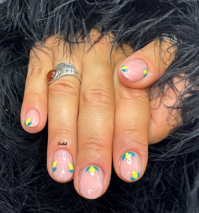 vernis semi permanent saintes