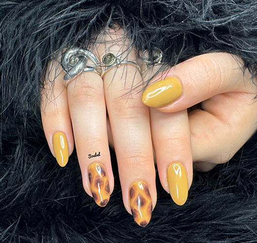 Détail manucure — finitions